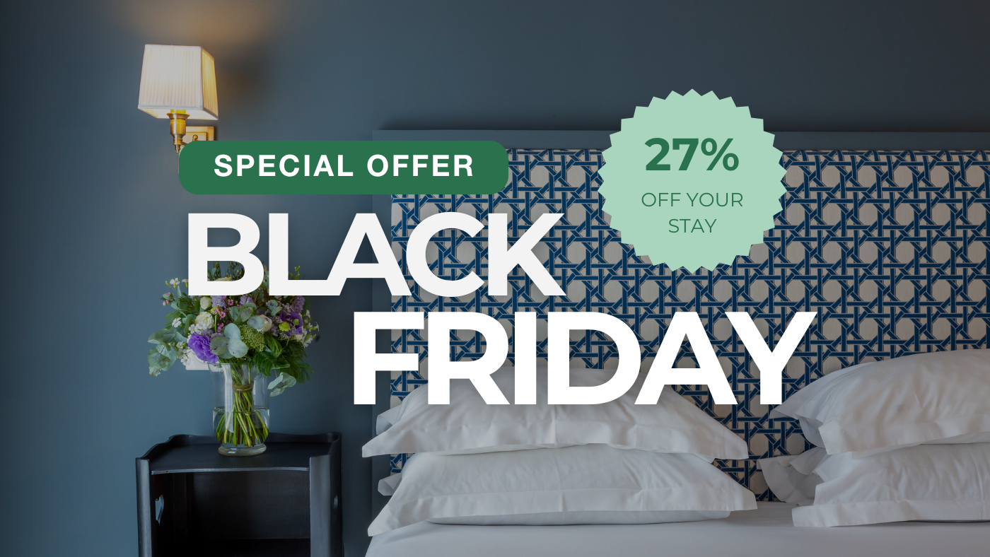 4 Outdoor sitting in front of the hotel and the promotion of the Black Friday offer to enjoy 25% off your stay in Arles